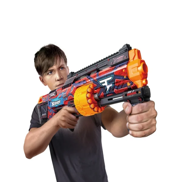 The X-Shot Excel Micro Blaster delivers powerful performance in a compact design. Perfect for on-the-go fun, it’s ideal for quick battles and target practice. - Image 3