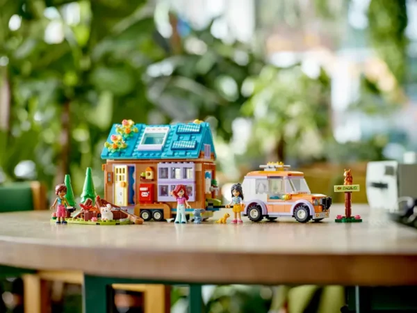 ليجو فريندز: البيت المتنقل الصغير – LEGO Friends Mobile Tiny House (41735) - Image 21